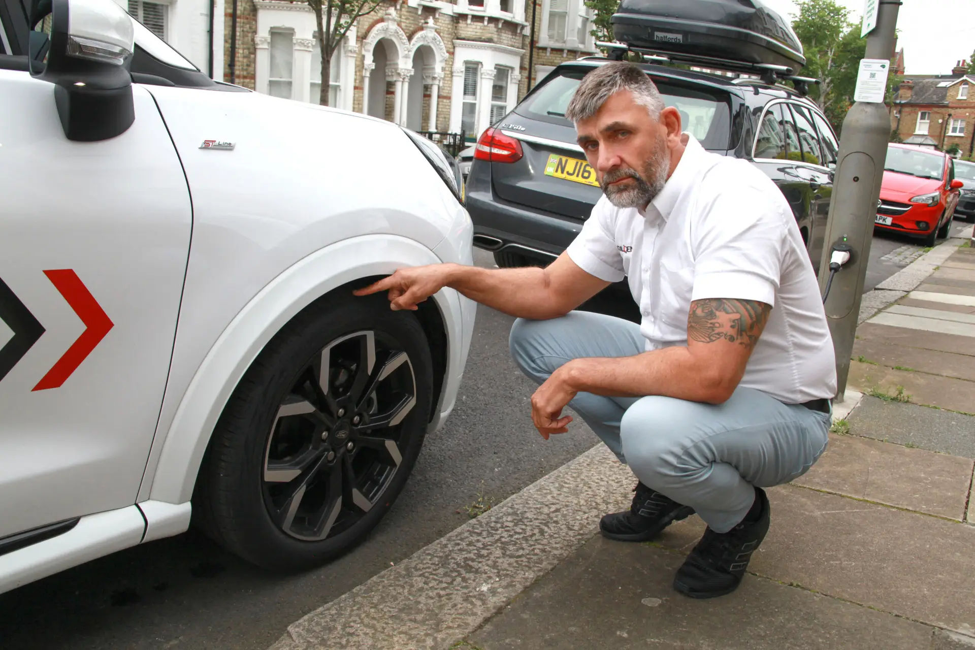 Driving lessons FAQ Clapham at Cullens Driving School